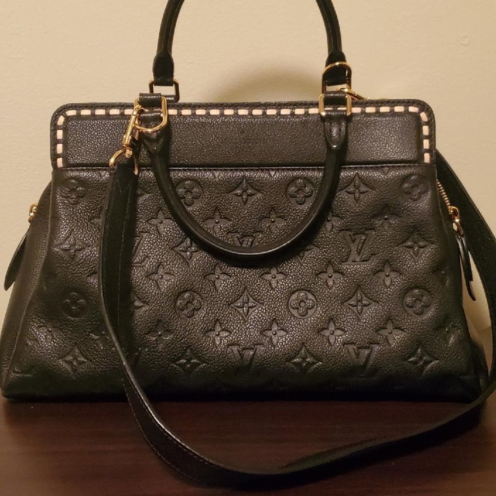 louis vuitton shoulder bag